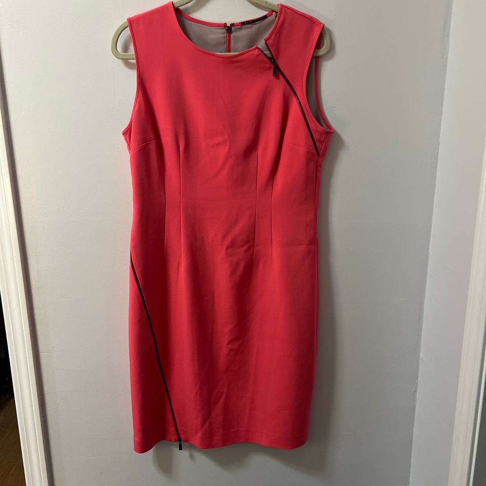 Elie Tahari Coral Sleeveless Midi Dress